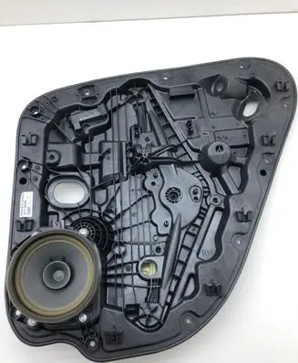 Volvo XC40 Rear door window regulator with motor