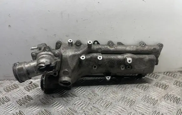 Mercedes-Benz C W204 Intake manifold A6420907737
