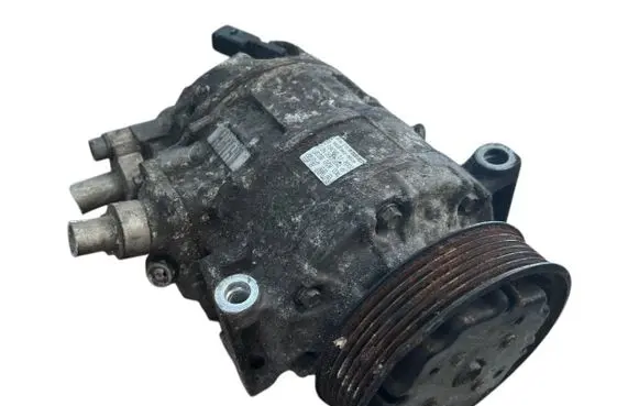 Volkswagen Golf V Air conditioning (A/C) compressor (pump) 1K0820803F 4471804346 7SEU16C