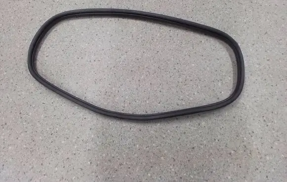 Ford Bronco Trunk rubber seal (body) 
