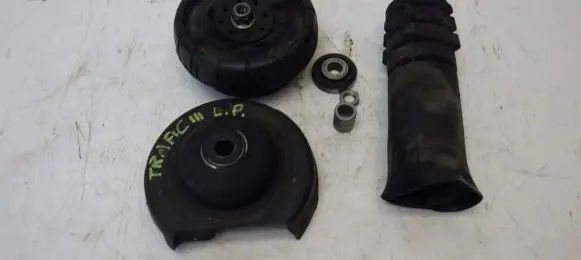 Opel Vivaro Coil spring mount 93862241