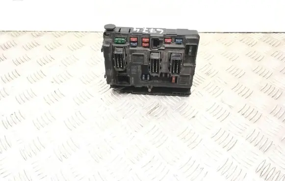 Citroen C5 Fuse box set EP1NOIR