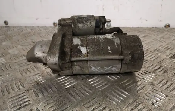 Toyota RAV 4 (XA30) Starter motor 281000R010