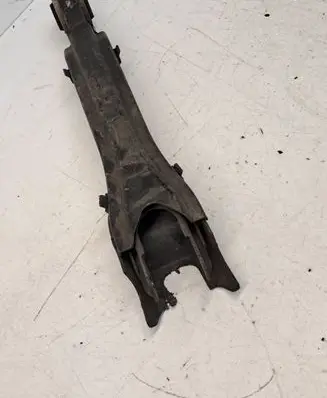 Mercedes-Benz C W204 Rear control arm A2043521205