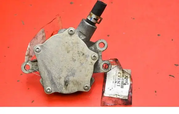 Toyota Auris 150 Vacuum pump 
