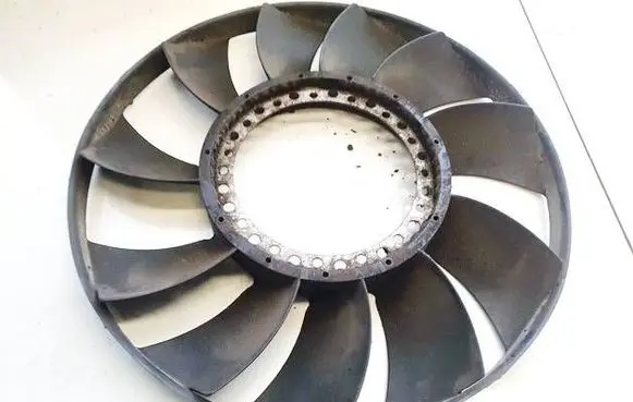 Skoda Superb B5 (3U) Fan impeller 059121301a
