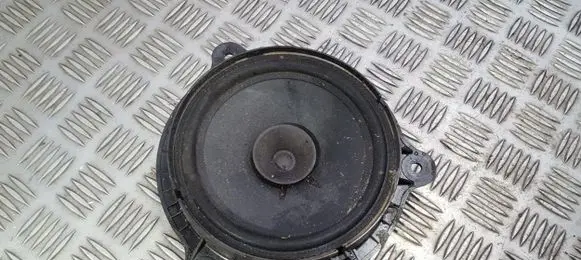Nissan Note (E11) Front door speaker