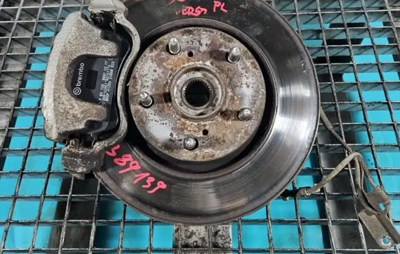 Toyota Verso Front wheel hub spindle knuckle IMPRK1389139