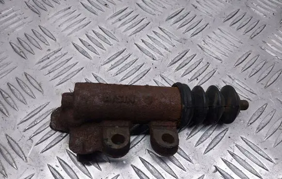 Toyota Avensis T250 Clutch release bearing slave cylinder 