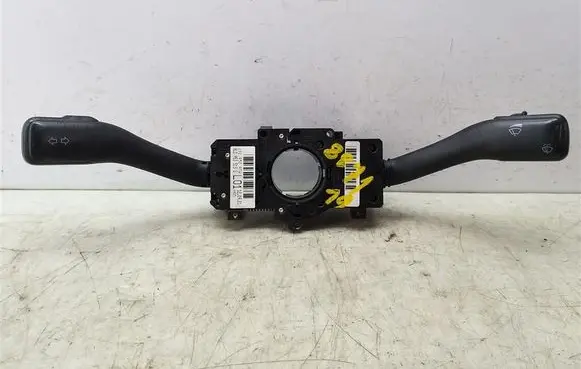 Volkswagen PASSAT B5.5 Indicator stalk 8L0953513G