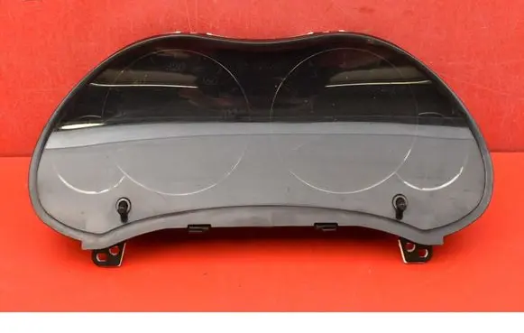 Toyota Avensis Verso Speedometer (instrument cluster) 83800-05530-J