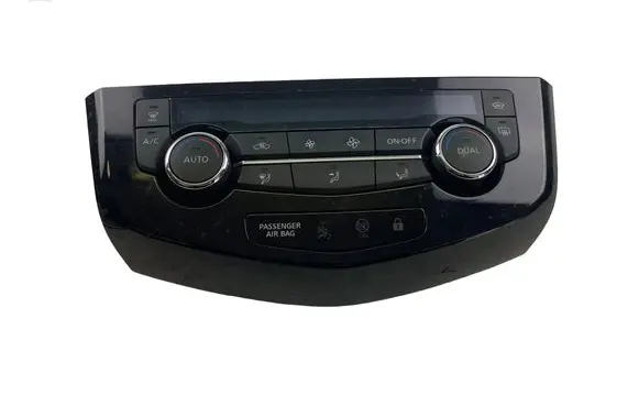 Nissan Qashqai Interior fan control switch 275004EA1A