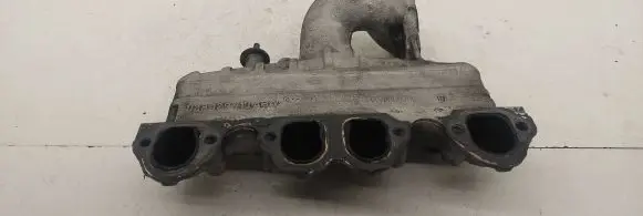 Volkswagen PASSAT B5 Intake manifold 038129713AB