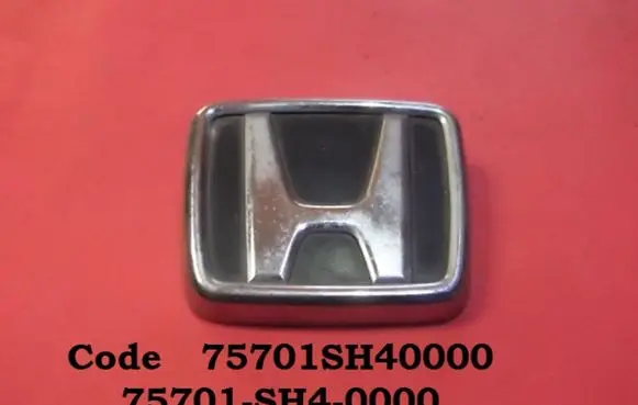 Honda Civic Manufacturers badge/model letters 75701SH40000