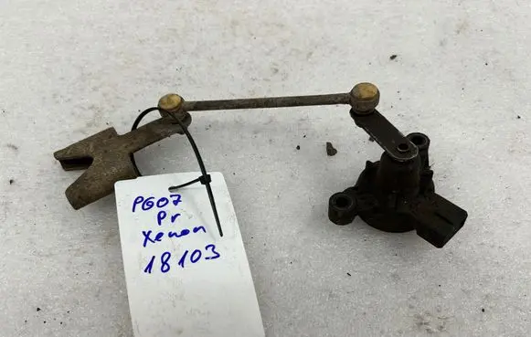 Peugeot 607 Headlight/headlamp level sensor 9635729880 89003181 VALEO