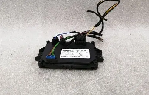 Mercedes-Benz C W204 Central body control module A0009005602