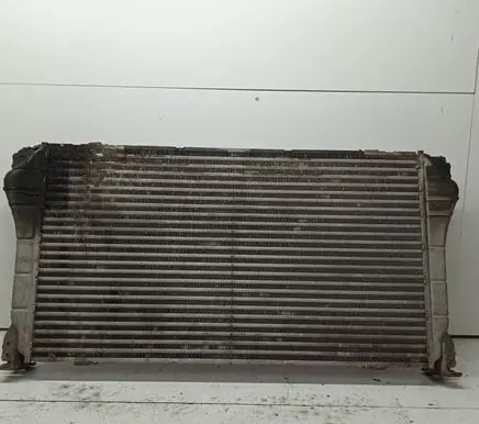 Toyota Avensis T270 Intercooler radiator JD127100