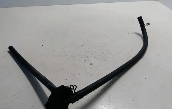 Toyota Land Cruiser (HDJ90) Engine coolant pipe/hose