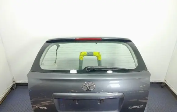 Toyota Avensis Verso Tailgate/trunk/boot lid