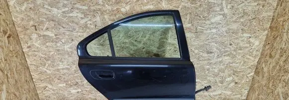 Volvo S60 Rear door