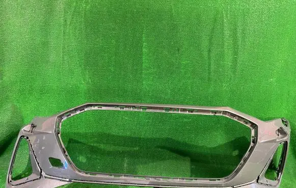 Audi e-tron Front bumper