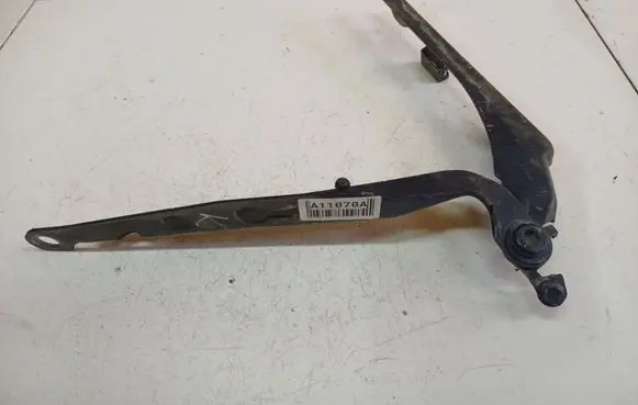 Volvo S60 Tailgate/trunk/boot hinge 
