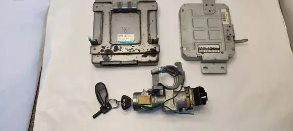 Mazda 626 Engine control unit/module FP0118881E