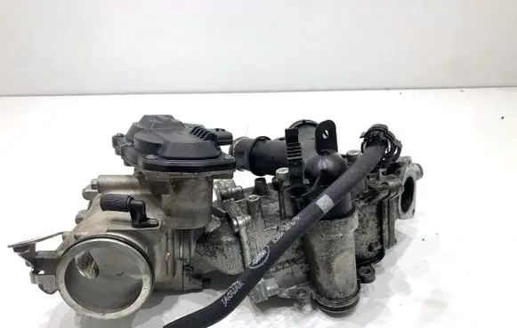 Jaguar F-Pace EGR valve G4D39F464AD