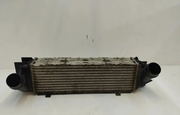 BMW X3 F25 Intercooler radiator 7593845