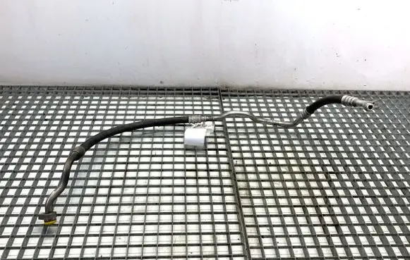 BMW X5 F15 Air conditioning (A/C) pipe/hose 9252991