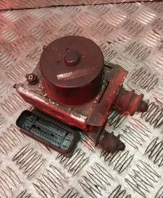 Skoda Octavia Mk2 (1Z) ABS Pump 1K0907379P