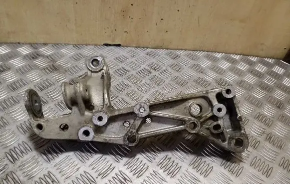 Audi A3 S3 8P Other front suspension part 1K0199295E