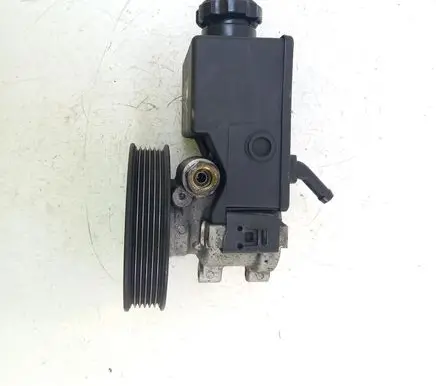 SsangYong Kyron Power steering pump NS4540647