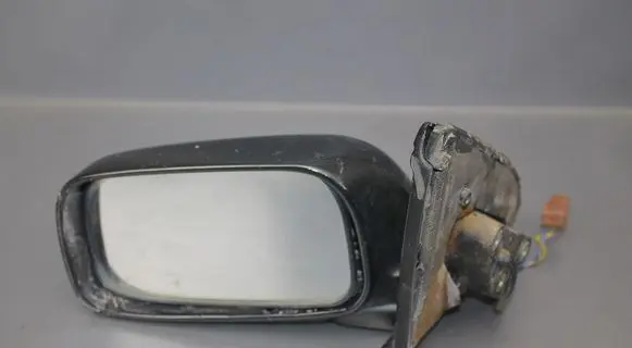 Nissan Almera Manual wing mirror 
