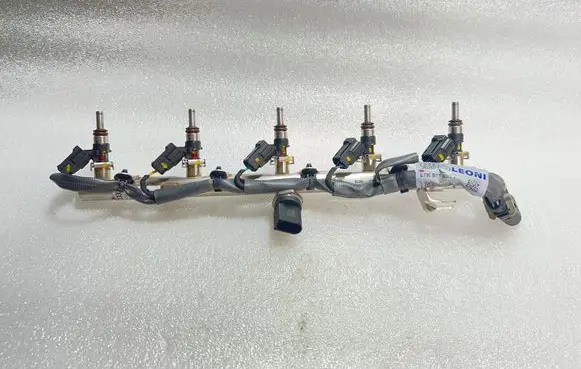 Fuel injectors set