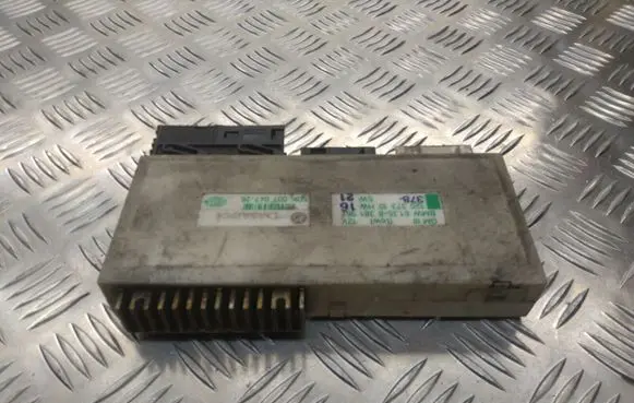 BMW 7 E38 Comfort/convenience module 5DK007047