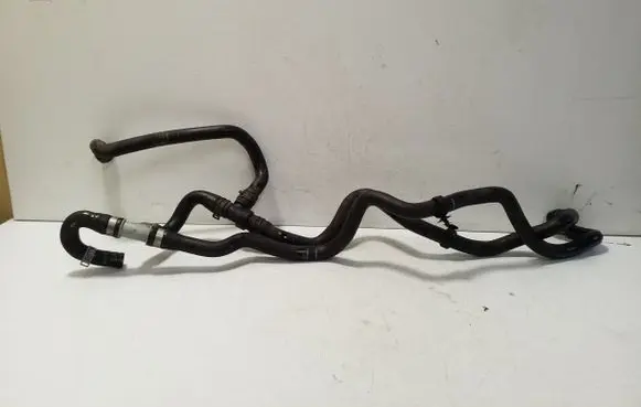 Volvo XC90 Engine coolant pipe/hose 31474505
