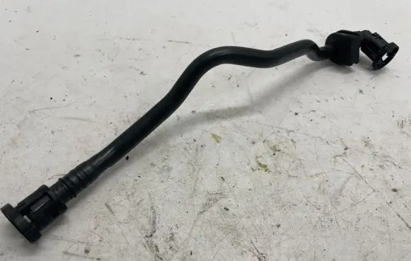 BMW 3 F30 F35 F31 Vacuum line/pipe/hose 8600882