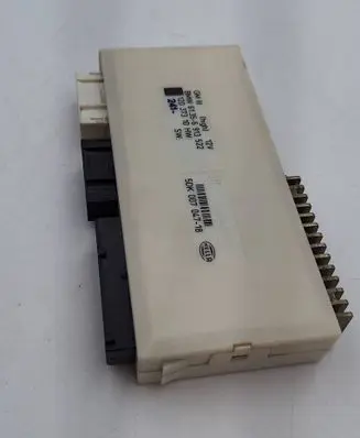 BMW 5 E39 Comfort/convenience module 61356913522 5DK00704718 12037310