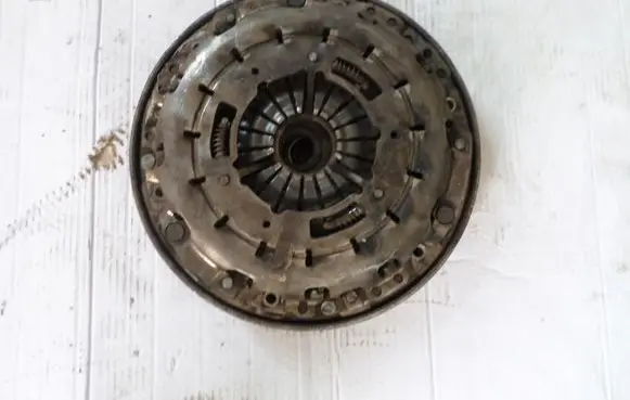 BMW 1 F20 F21 Pressure plate 