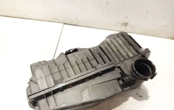 Peugeot 206 Air filter box M02019C150 9650644480