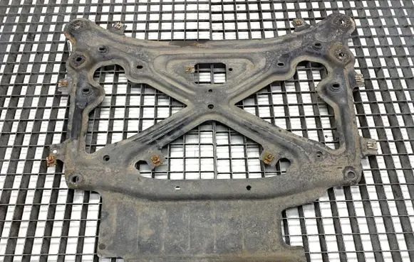Audi Q8 Front subframe 4M1399345C
