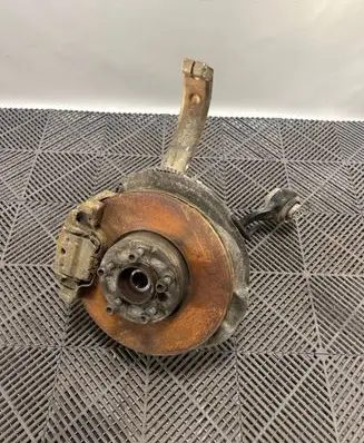 BMW X5 F15 Front wheel hub spindle knuckle