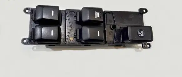 KIA Rio Electric power window relay 93570-1W133
