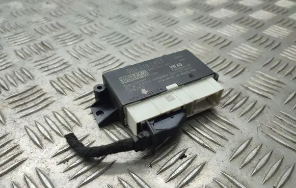 Skoda Octavia Mk3 (5E) Parking PDC control unit/module 5Q0919283F