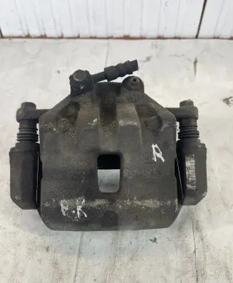 Opel Insignia A Front brake caliper 13229151
