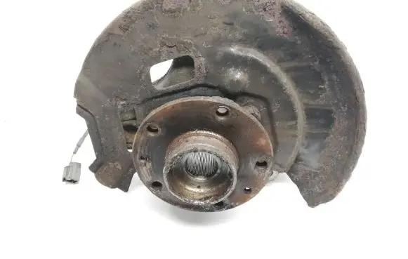 Nissan Qashqai Front wheel hub