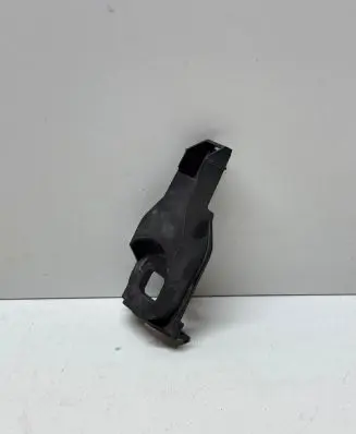 Porsche Macan (95B) Radiator mount bracket 95B121093A