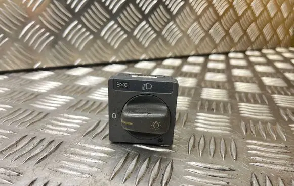 Volvo S70 V70 V70 XC Light switch 8601772