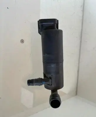 Toyota Corolla Verso E121 Headlight washer pump 